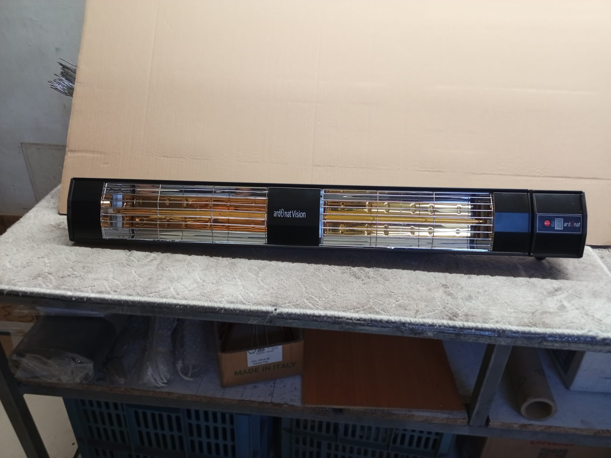 Halogen Black Twin Pro